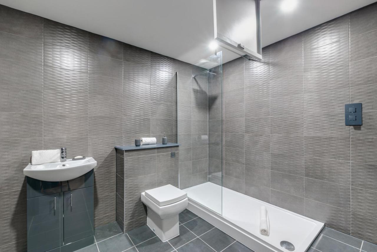 Harrisons Aparthotel Ливърпул Екстериор снимка