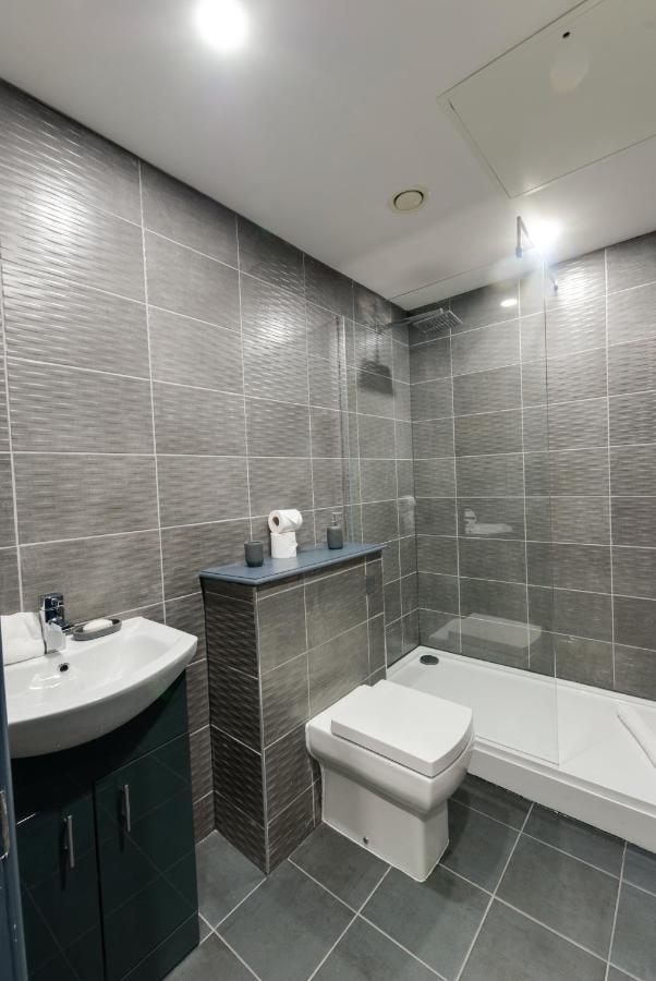Harrisons Aparthotel Ливърпул Екстериор снимка
